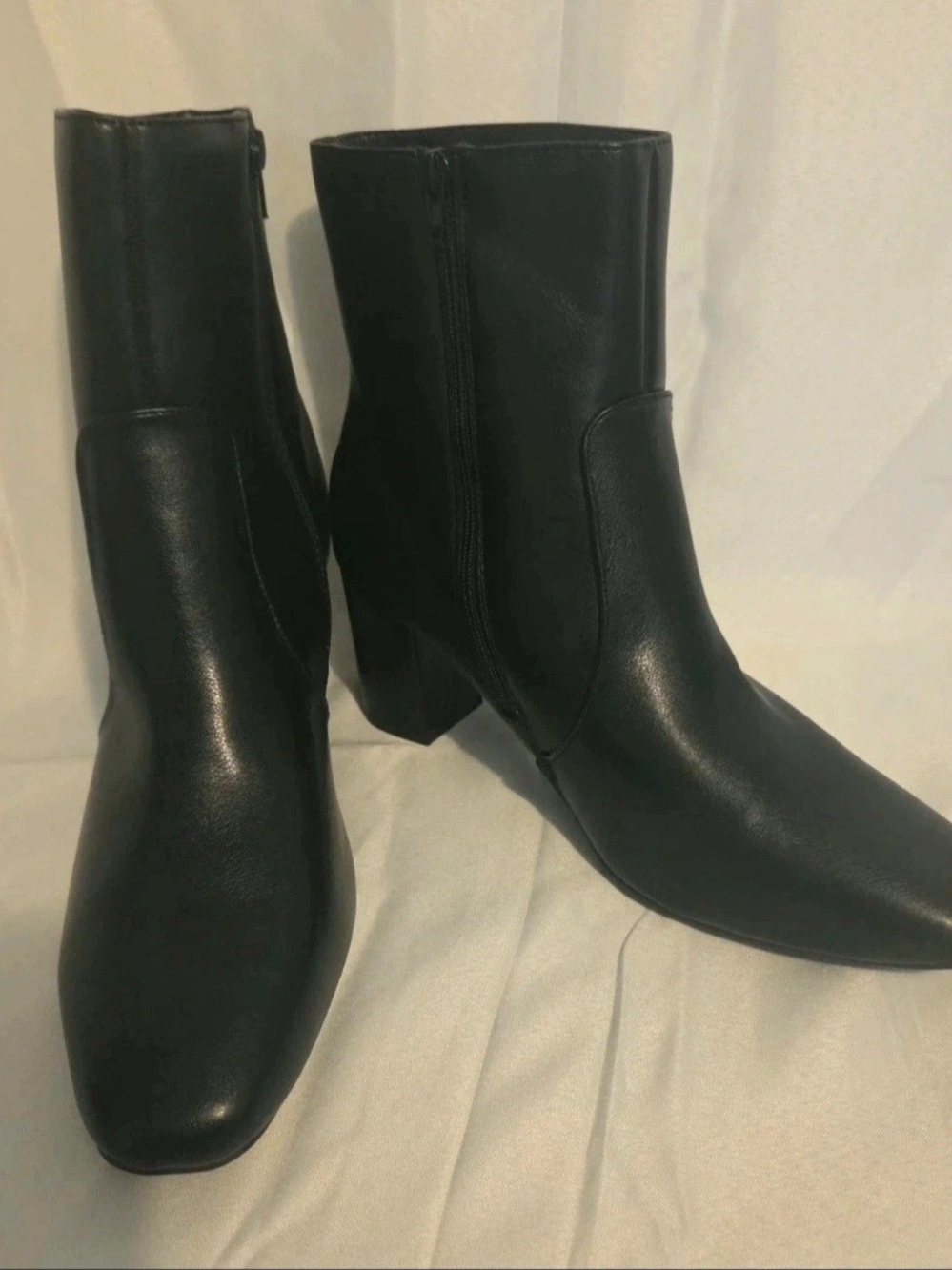 Women's Black Mid-Calf Block Heel Boots Size 12